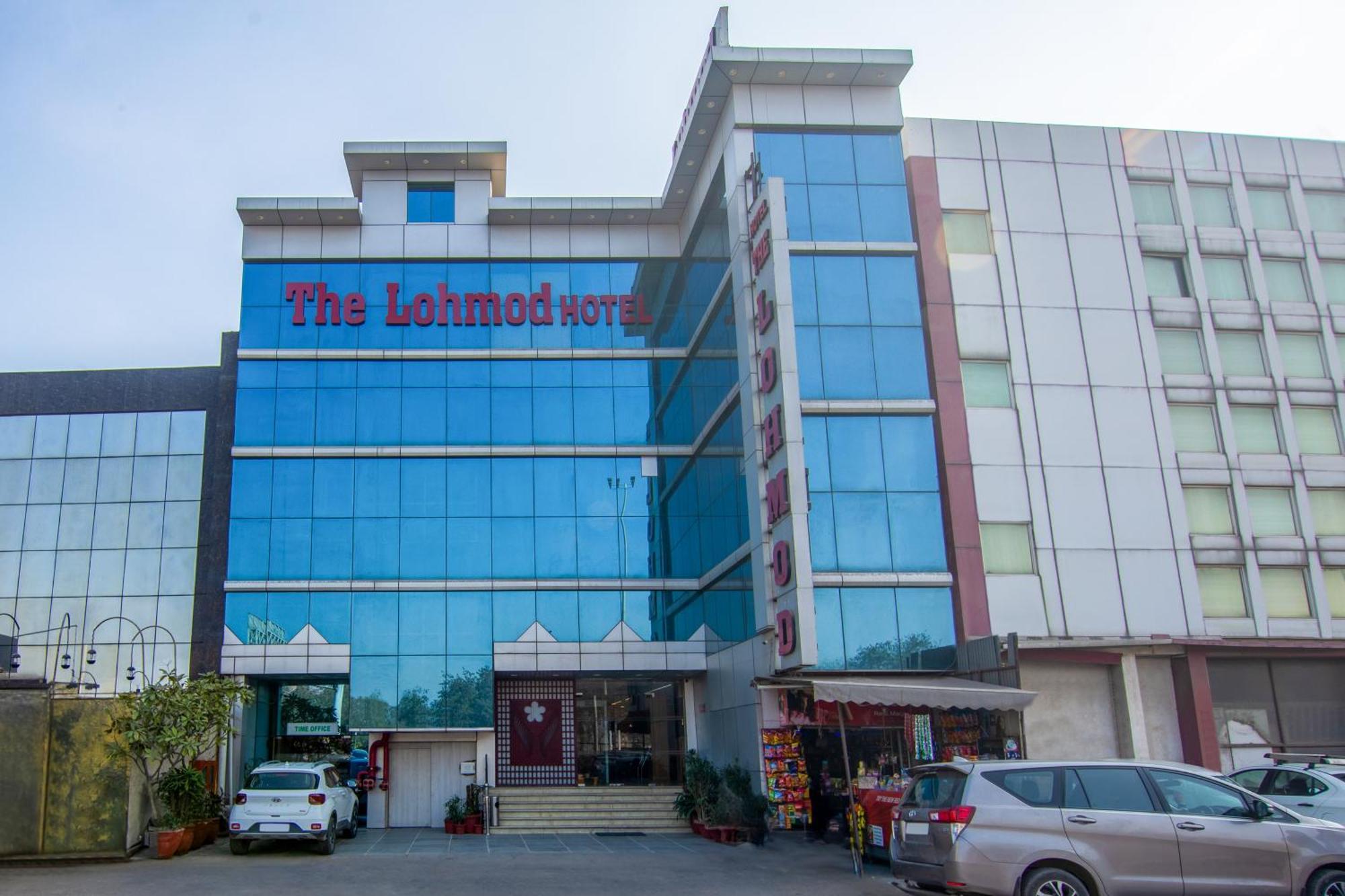 Hotel Lohmod At National Highway 8 - Free Airport Transffer نيودلهي المظهر الخارجي الصورة