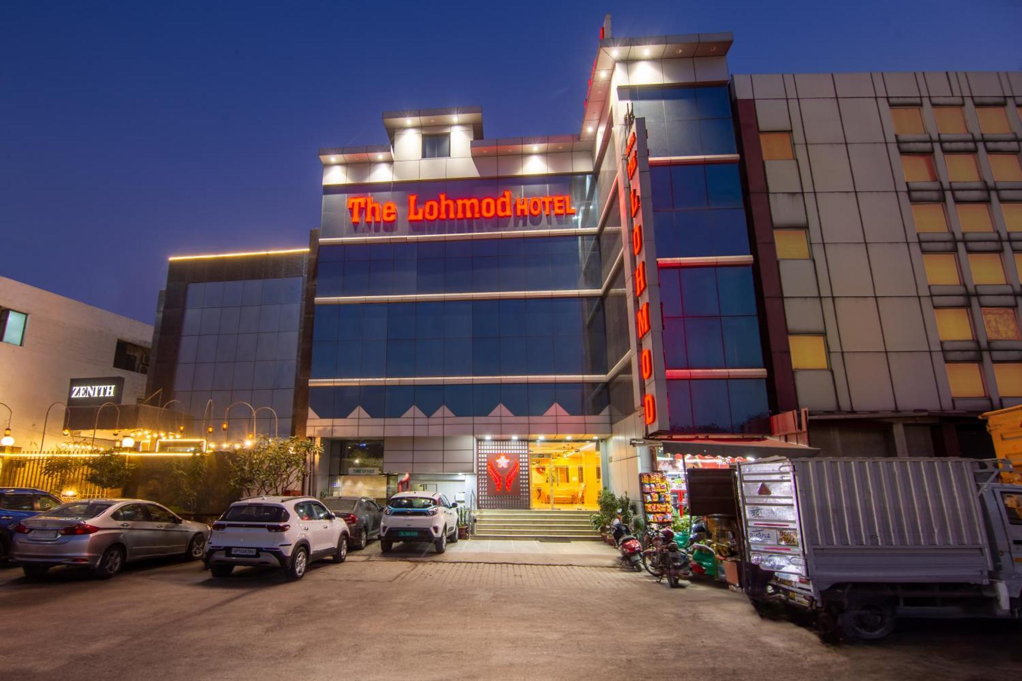 Hotel Lohmod At National Highway 8 - Free Airport Transffer نيودلهي المظهر الخارجي الصورة