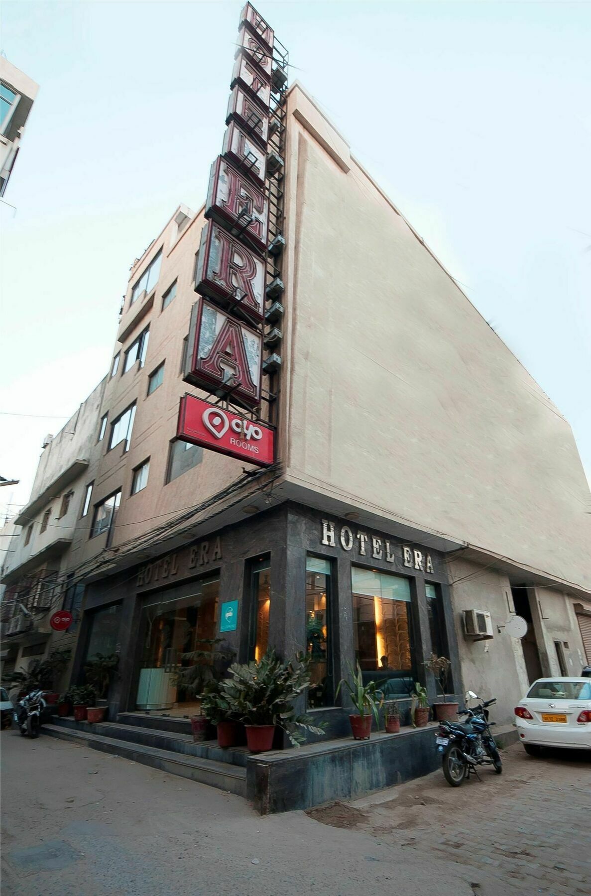 Hotel Lohmod At National Highway 8 - Free Airport Transffer نيودلهي المظهر الخارجي الصورة